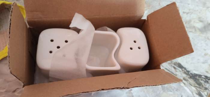 Фотография покупателя товара Набор для специй Magistro «Бланш», солонка 65 мл, перечница 60 мл, ёмкость для зубочисток, на подставке, фарфор, белый - Фото 1