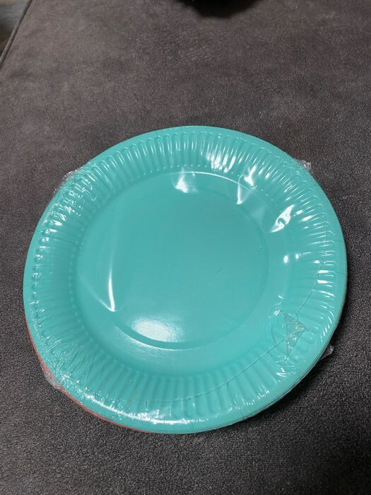 Фотография покупателя товара Тарелка одноразовая бумажная однотонная, розовая - Фото 4