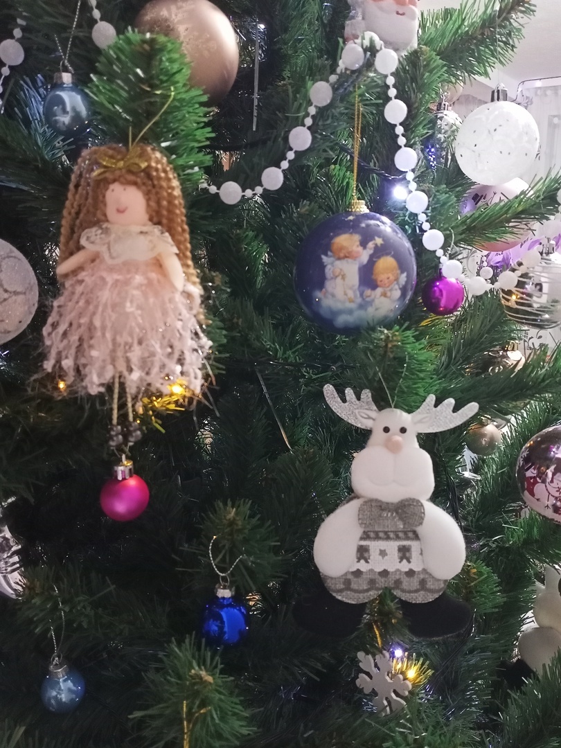 Фотография покупателя товара Мягкая подвеска "Олень в костюмчике с орнаментом лес" 8х14 см, серый - Фото 6