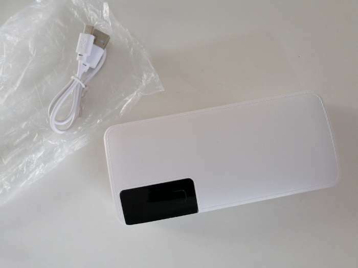 Фотография покупателя товара Внешний аккумулятор Luazon PB-04, 7500 мАч, 3 USB, 2 А, дисплей, фонарик, белый - Фото 1
