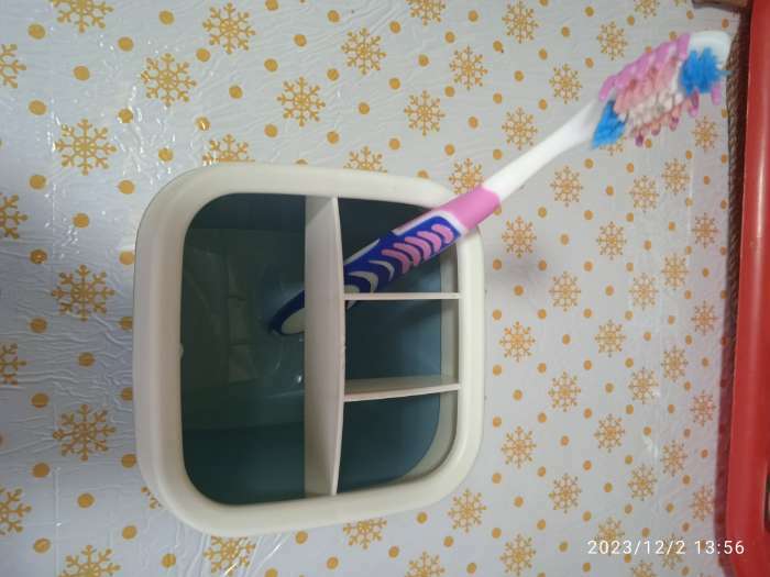 Фотография покупателя товара Подставка для зубных щёток Martika «Эллиса», 10.4×10.4×9.9 см, пластик, бирюзовая - Фото 1