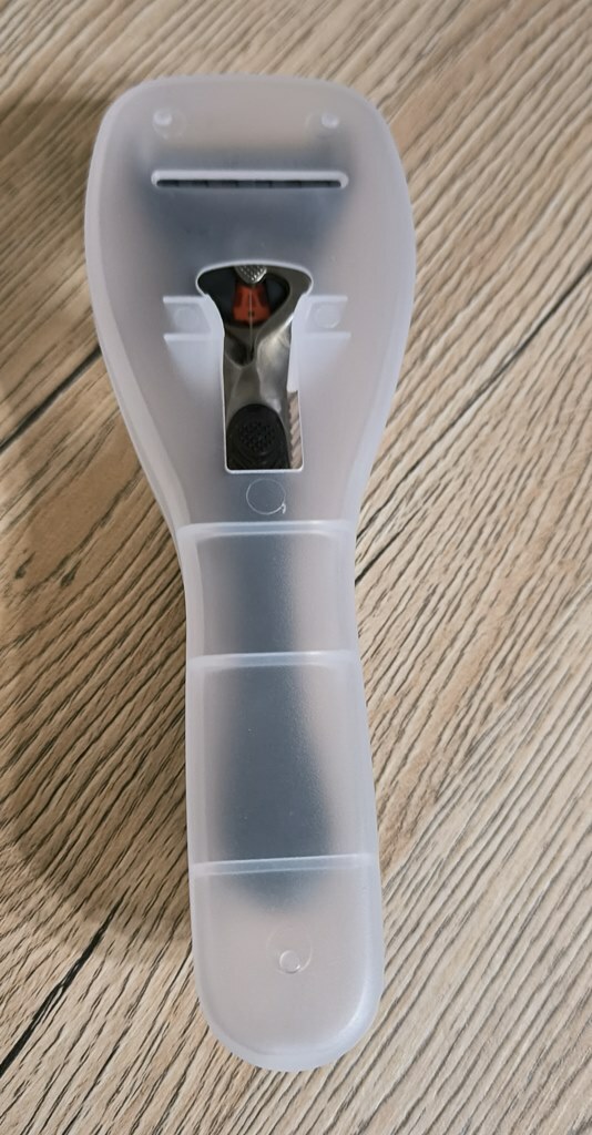 Фотография покупателя товара Органайзер для бритвы, с крышкой, 16,6 × 5,2 × 3 см, цвет прозрачный - Фото 5