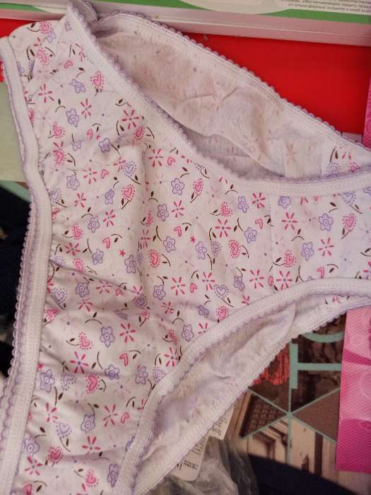 Фотография покупателя товара Трусы женские слипы с ажуркой, цвет МИКС, размер 46 - Фото 3