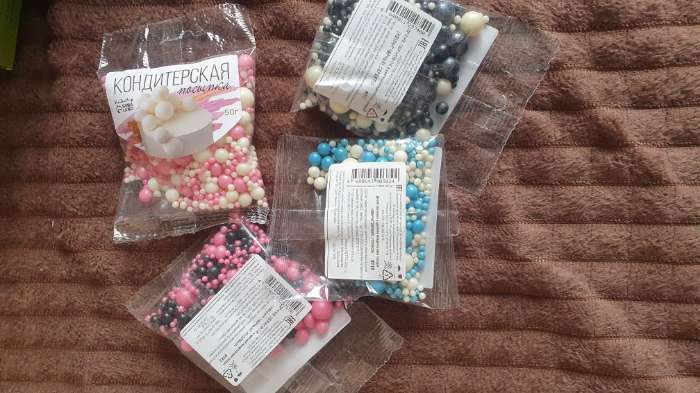 Фотография покупателя товара УЦЕНКА Посыпка кондитерская с мягким центром (зеленая, белая) 20 г, (до 21.05.2025) - Фото 28