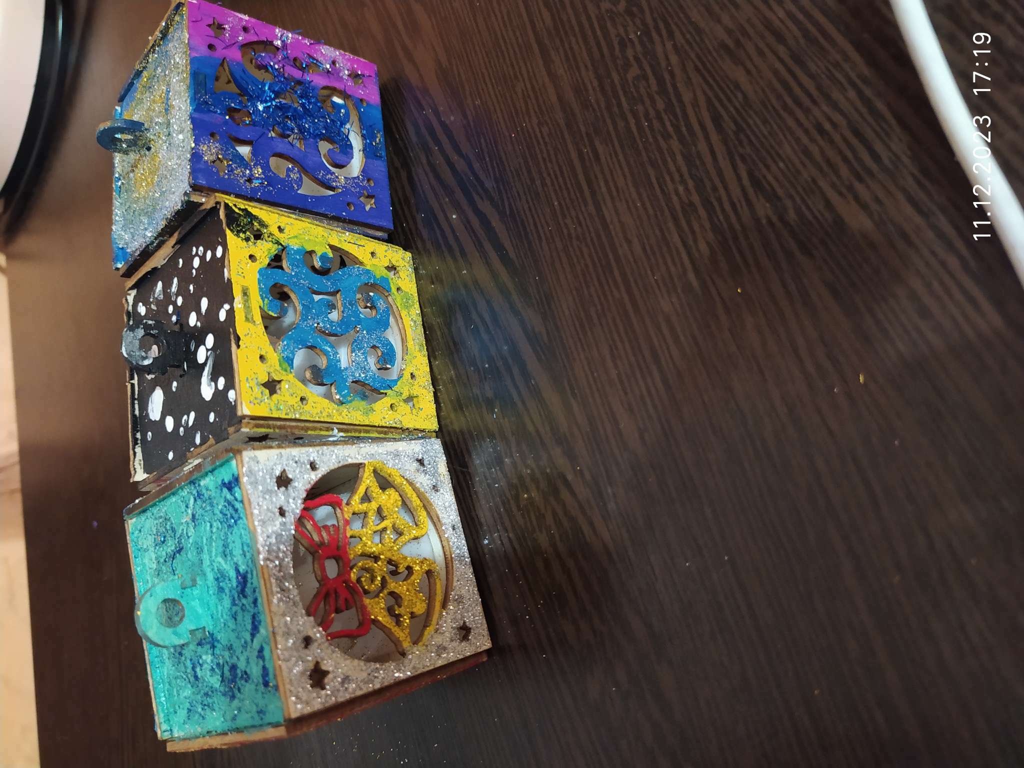 Фотография покупателя товара Набор для творчества «Ёлочные игрушки со светодиодом» - Фото 1