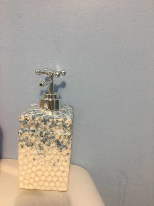 Фотография покупателя товара Дозатор для жидкого мыла Доляна «Мириада», 500 мл, цвет голубой - Фото 1