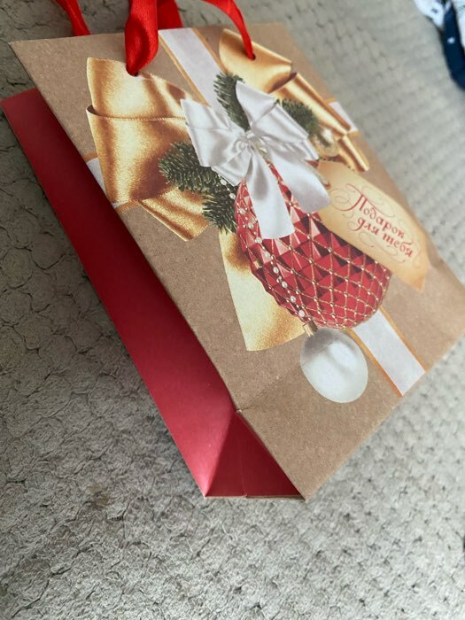 Фотография покупателя товара Пакет крафтовый вертикальный «Новогодний подарок», S 12 × 15 × 5.5 см