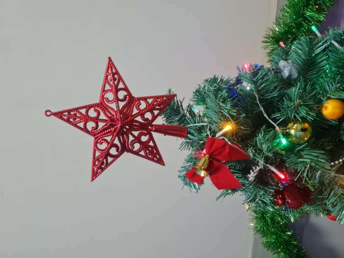 Фотография покупателя товара Звезда на ёлку (верхушка), вензеля классика, 18×20 см, красный - Фото 1