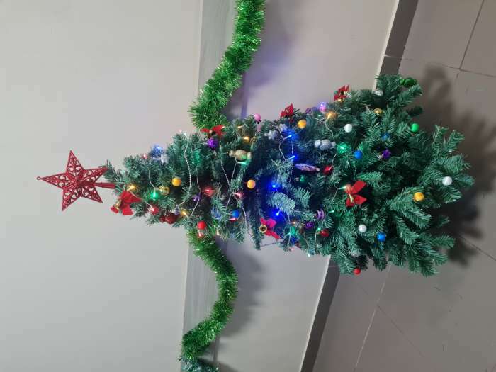 Фотография покупателя товара Ёлка искусственная «Голубая» 90 см, 90 веток, d=7 см - Фото 12