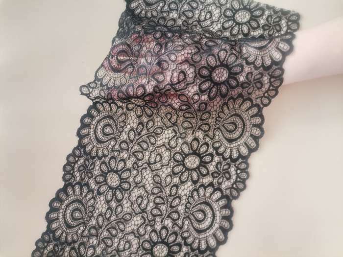 Фотография покупателя товара Кружевная эластичная ткань, 195 мм × 2,7 ± 0,5 м, цвет чёрный - Фото 3