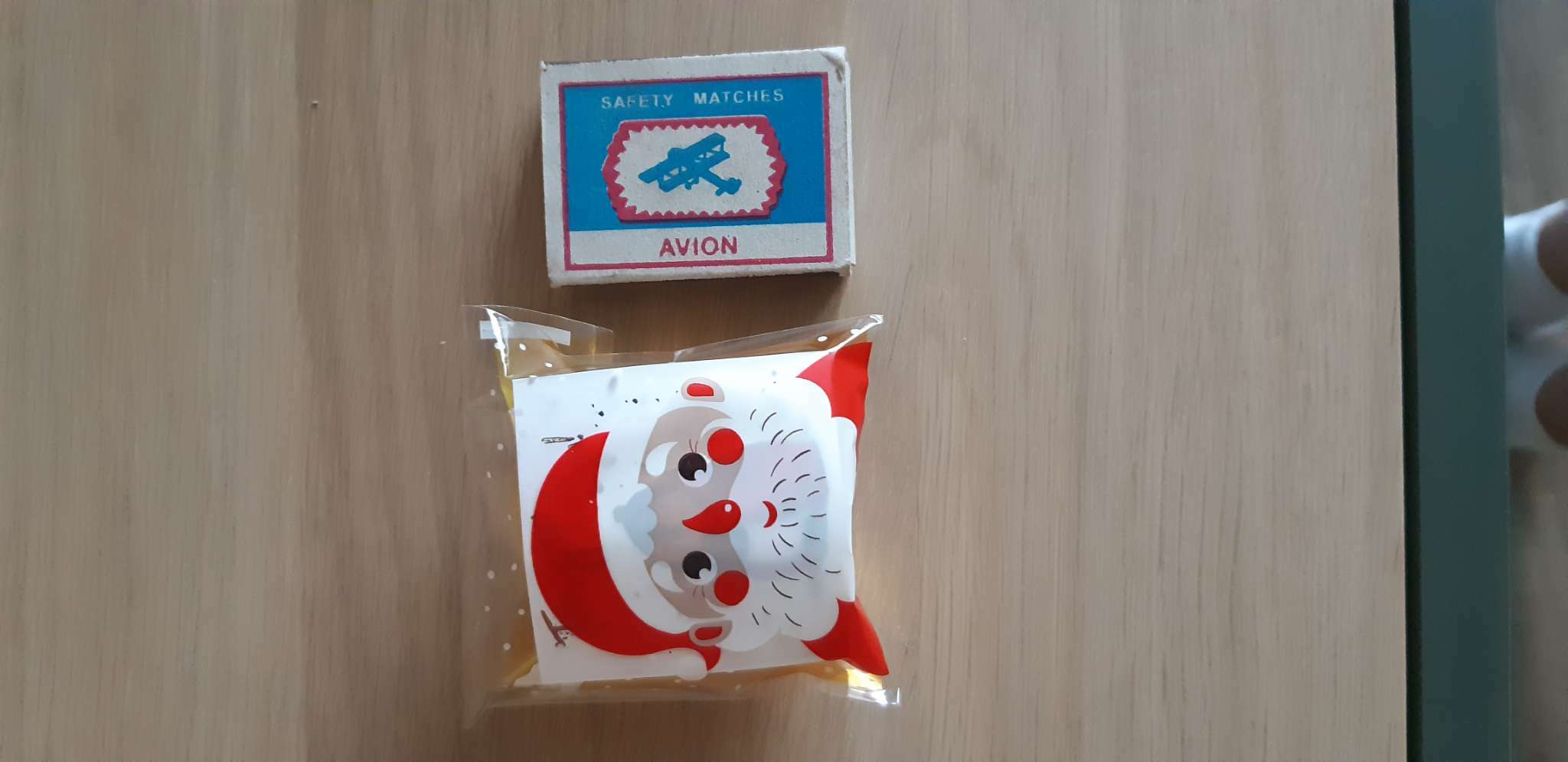Фотография покупателя товара Пакет БОПП с липкой лентой, "Дед мороз", 7*7+3см - Фото 2