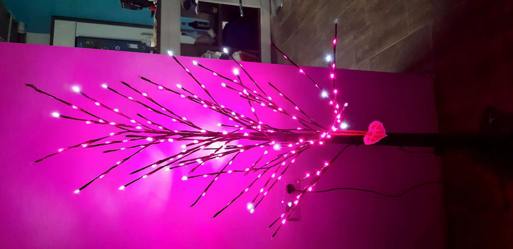 Фотография покупателя товара Светодиодное дерево 1.5 м, 224 LED, мерцание, 220 В, свечение розовое - Фото 1