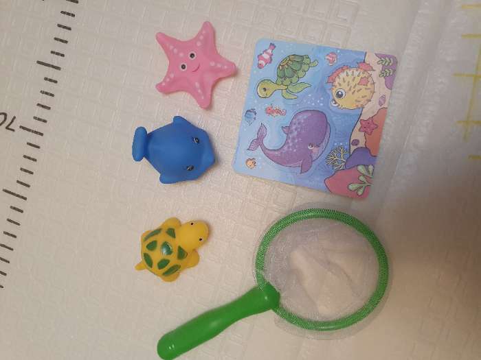 Фотография покупателя товара Набор игрушек для ванны "Морские обитатели" + сачок + 3 пвх игрушки, Крошка Я