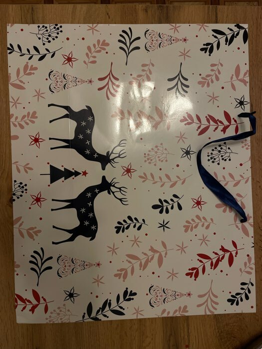 Фотография покупателя товара Пакет подарочный новогодний ламинированный «С Новым годом», XL 49×40×19 см - Фото 5