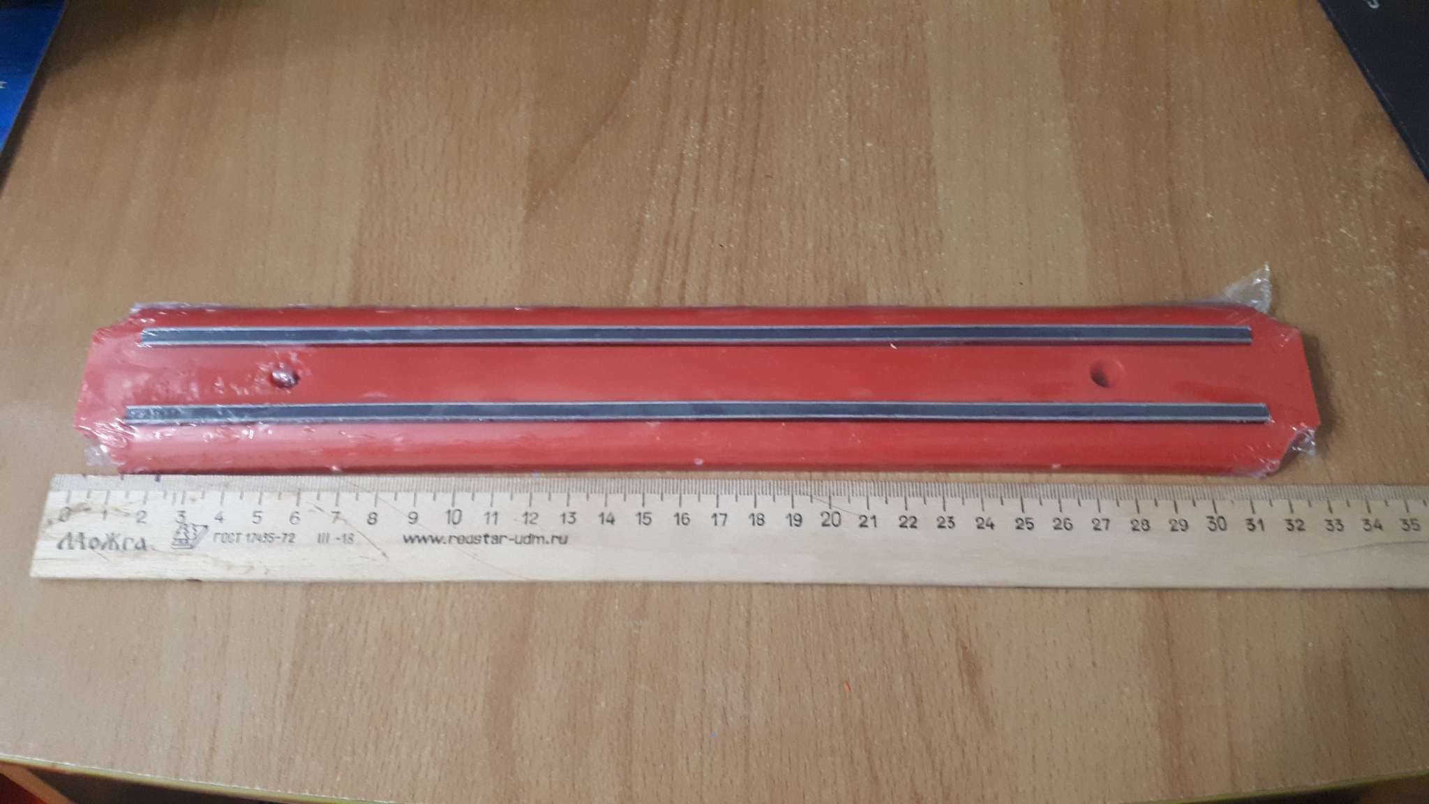 Фотография покупателя товара Держатель для ножей магнитный Доляна «Цветная линия», 33 см, цвет красный