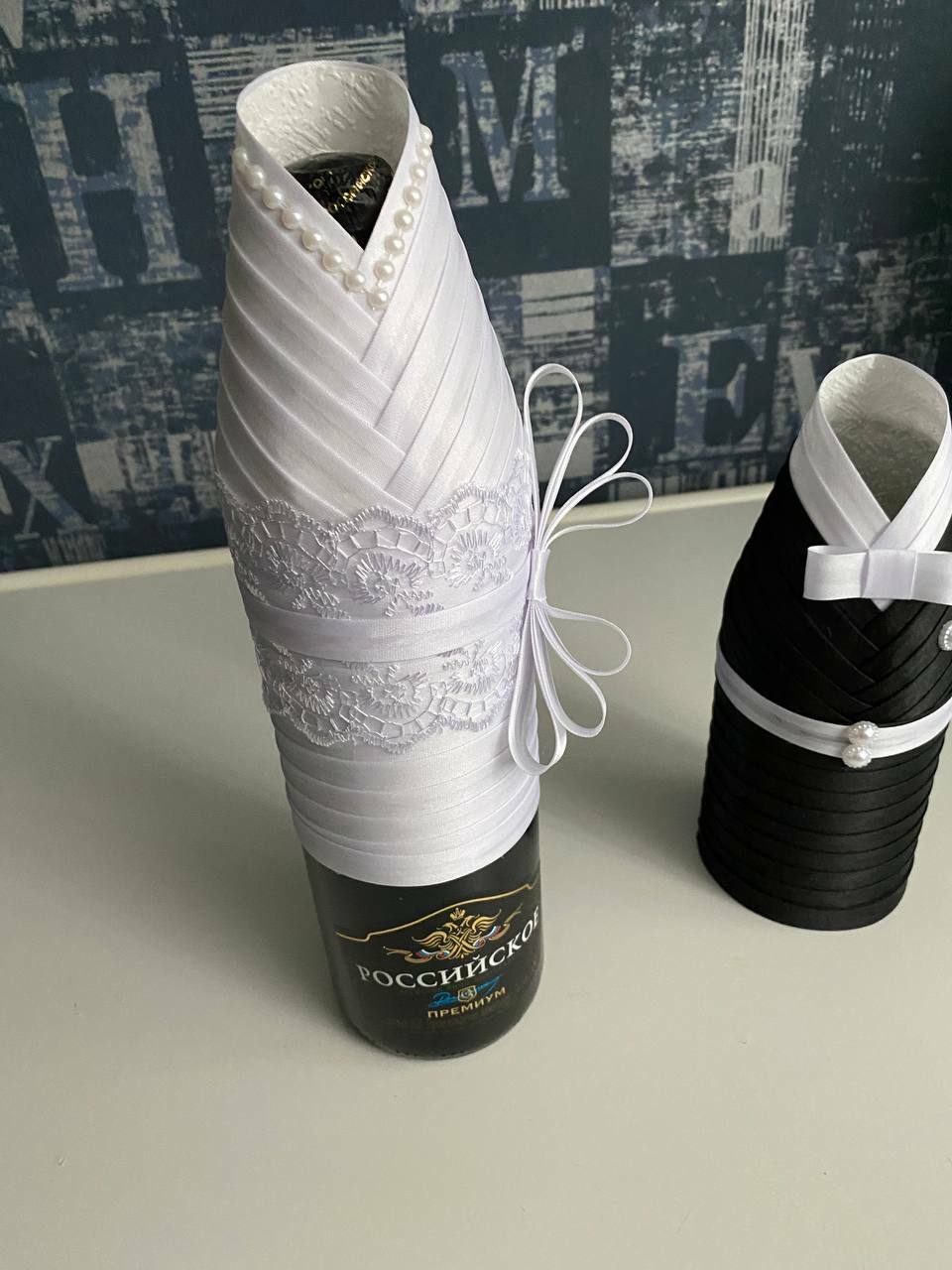 Фотография покупателя товара Украшение для шампанского "Жених и невеста", чёрно-белое