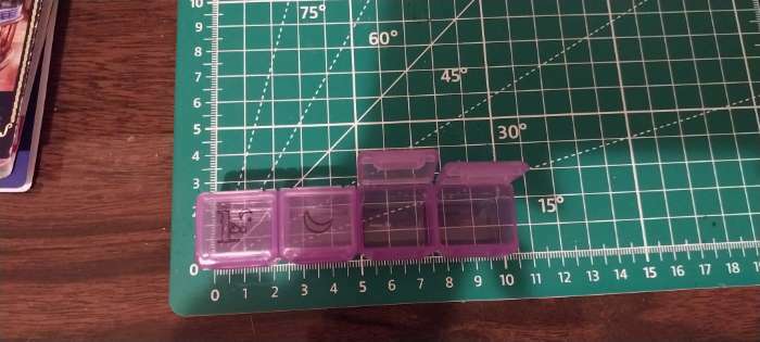 Фотография покупателя товара Таблетница, 9.7×2.7×1.7 см, 4 секции, МИКС - Фото 1