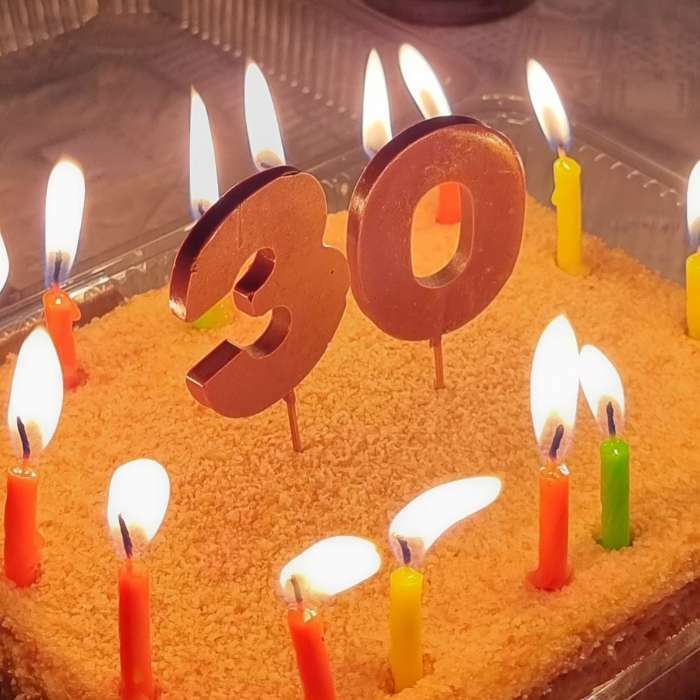 Фотография покупателя товара УЦЕНКА KONFINETTA Шоколадная цифра «8» на палочке - Фото 7