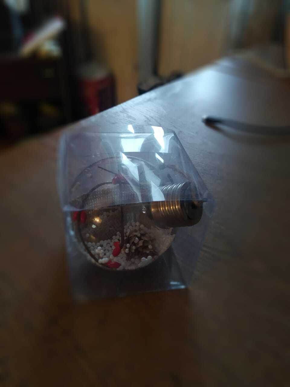 Фотография покупателя товара Ёлочный шар «Новый год», батарейки, 1 LED, свечение тёплое белое - Фото 3