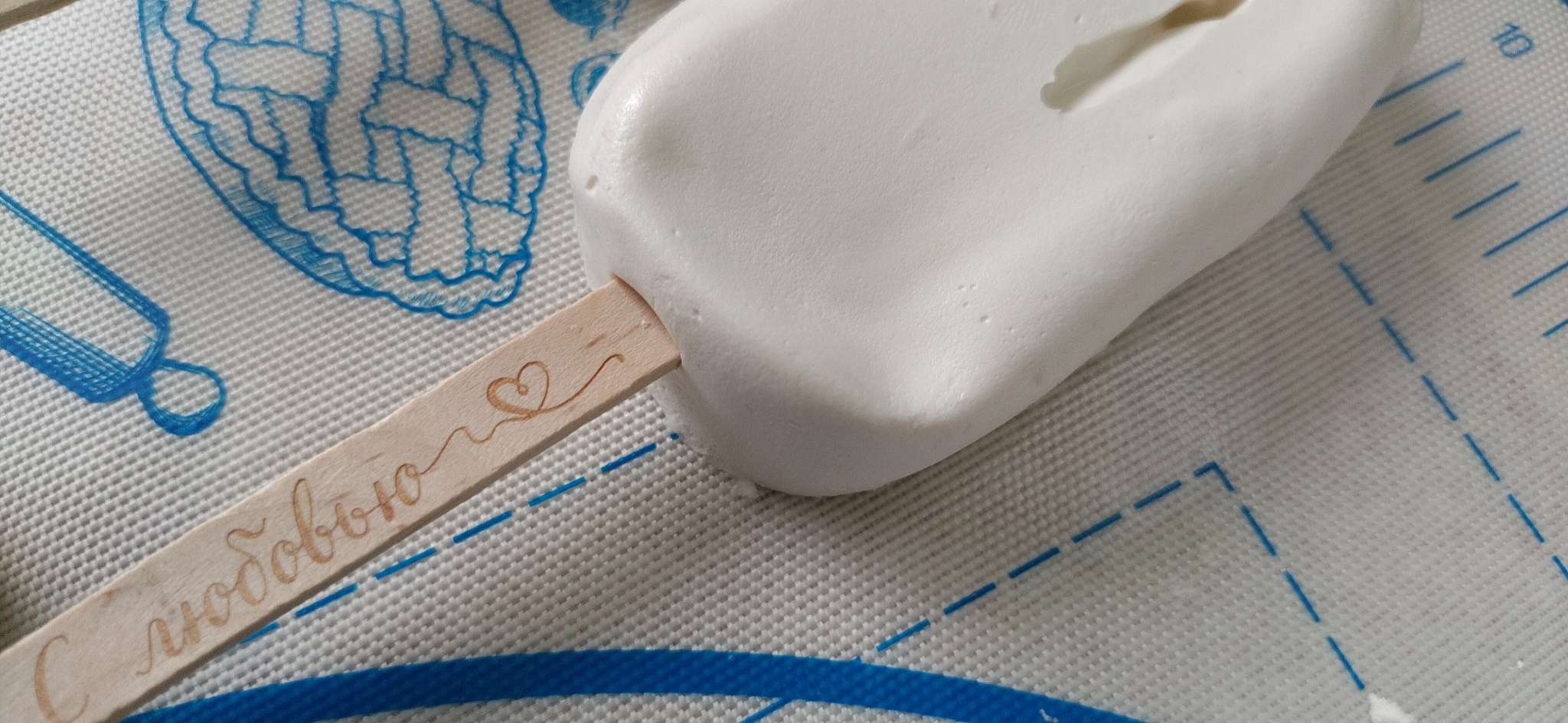 Фотография покупателя товара Форма для мороженого «Эскимо классика», силикон, 25,8×14,6×2,6 см, 4 ячейки, цвет МИКС - Фото 51