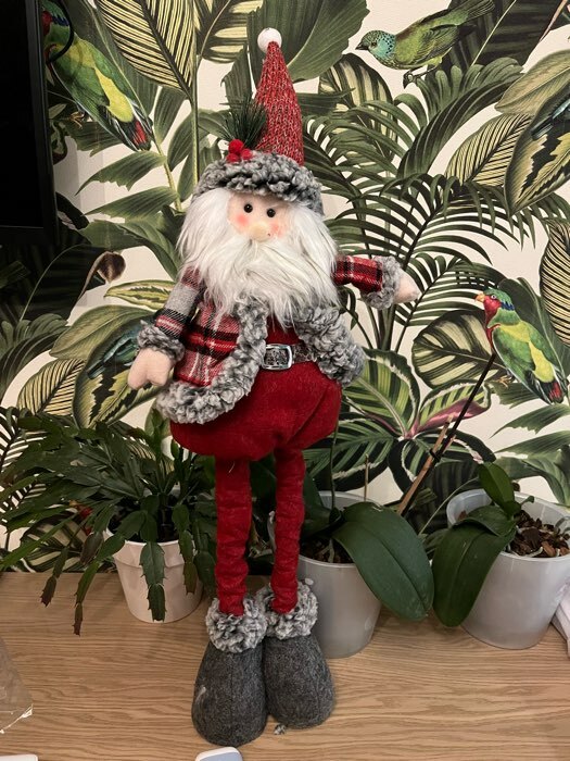 Фотография покупателя товара Мягкая игрушка "Дед Мороз в шубке - длинные ножки" стоит, 17х56 см, серо-красный - Фото 2