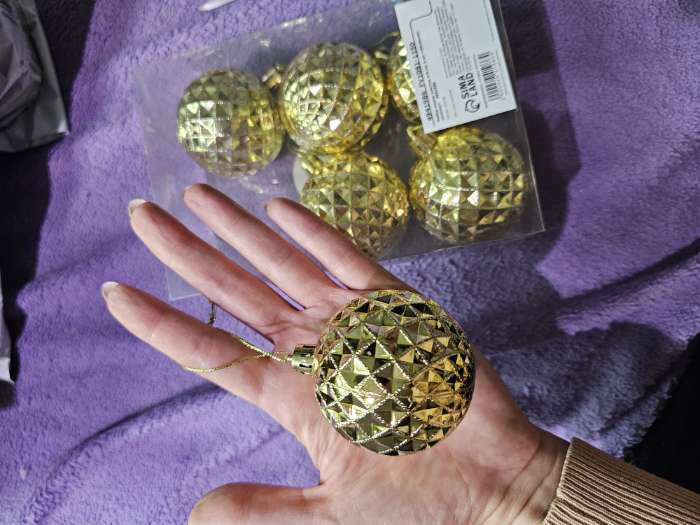 Фотография покупателя товара Набор шаров пластик d-6 см, 6 шт "Объёмная сеточка" золото - Фото 3