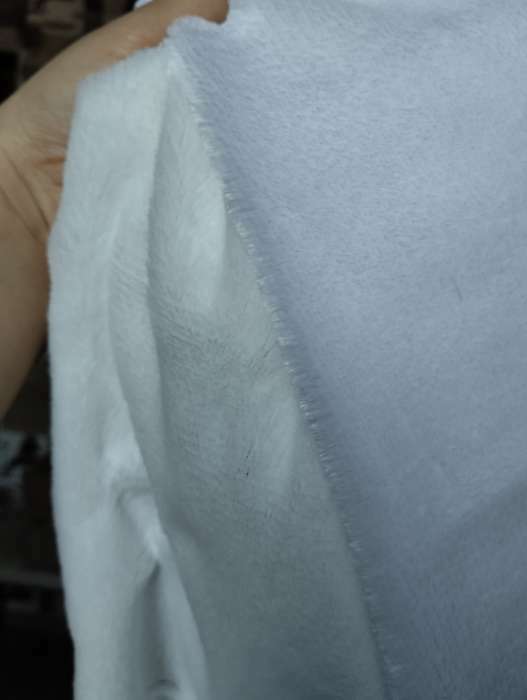 Фотография покупателя товара Лоскут для рукоделия, мех на трикотажной основе, 50 × 50 см, цвет белый - Фото 9
