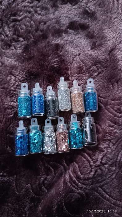 Фотография покупателя товара Блёстки для декора «Небесное мерцание», набор 12 бутылочек, крупные/мелкие, разноцветные - Фото 1
