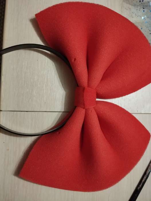 Фотография покупателя товара Бант на ободке, поролон, 25 х 20 см, цвет красный - Фото 4