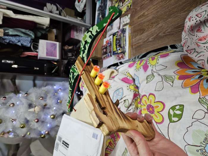 Фотография покупателя товара Игрушка деревянная «Арбалет» 22×29×10,5 см, МИКС