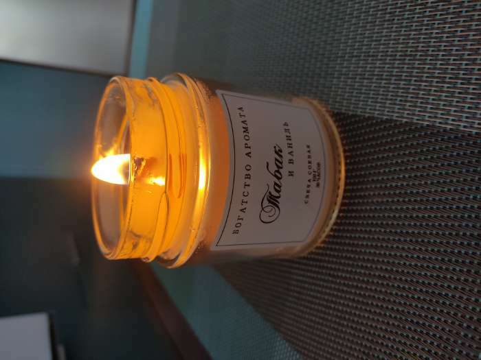 Фотография покупателя товара Свеча ароматическая из соевого воска в банке, 75 г, апельсин и черный перец - Фото 5