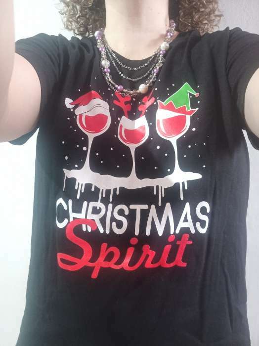 Фотография покупателя товара Футболка женская новогодняя «Christmas spirit», цвет чёрный, размер 52 - Фото 1