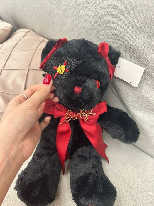 Фотография покупателя товара Мягкая игрушка «Медведь» с красным бантиком, 31 см - Фото 2