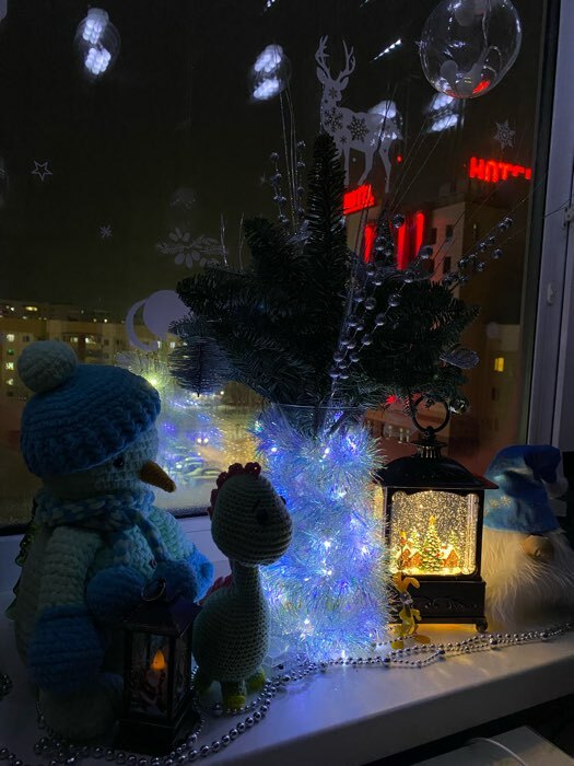 Фотография покупателя товара Светодиодная фигура «Новогодняя деревня» 14.5 × 22 × 8 см, пластик, батарейки ААх3 (не в комплекте), USB, свечение тёплое белое - Фото 1