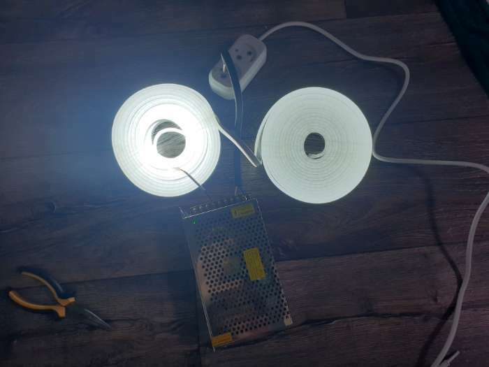 Фотография покупателя товара Гибкий неон Luazon Lighting 6 × 12 мм, IP65, 10 м, SMD2835, 120 LED/м, 12 В, свечение белое - Фото 1