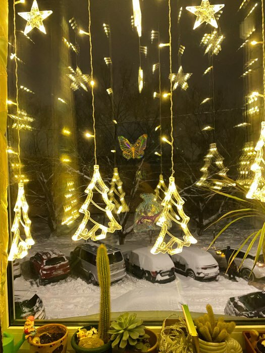 Фотография покупателя товара Гирлянда «Бахрома» 2.4 × 0.9 м с насадками «Звёзды», IP20, прозрачная нить, 138 LED, свечение белое, 8 режимов, 220 В - Фото 6