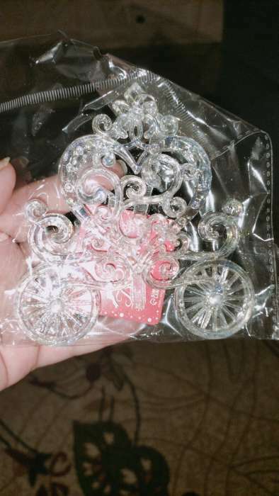 Фотография покупателя товара Ёлочная игрушка «Зимнее волшебство. Карета», перелив 11×11 см, прозрачный перелив - Фото 8