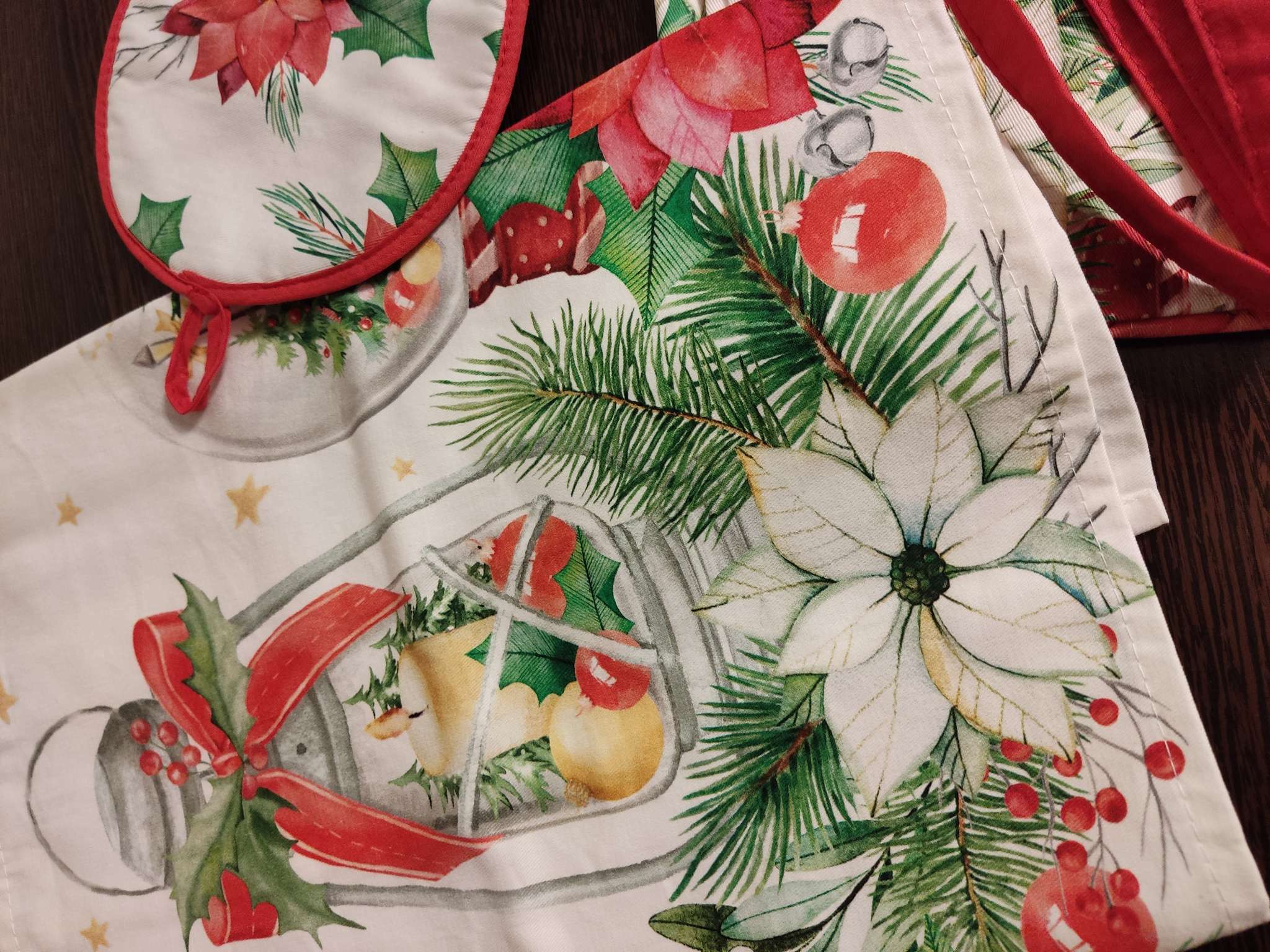 Фотография покупателя товара Набор подарочный "Этель" Christmas red flowers, фартук, полотенце, прихватка - Фото 1