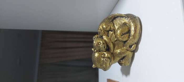 Фотография покупателя товара Фигура "Мама и дракончик" состаренное золото, 8х6х5см - Фото 1