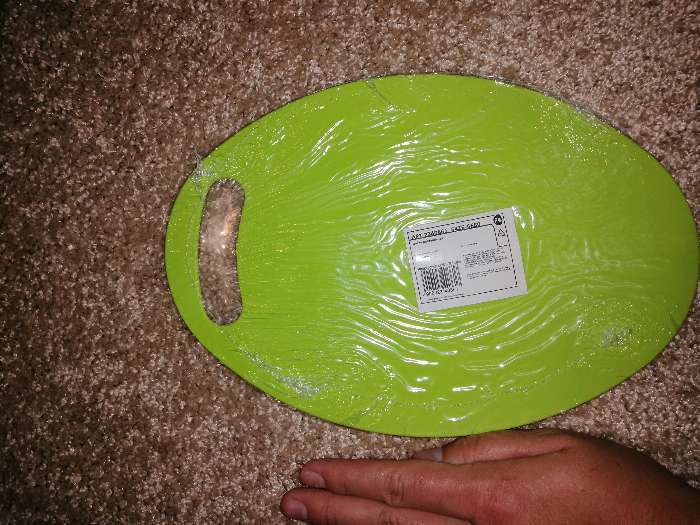 Фотография покупателя товара Доска разделочная пластиковая овальная Доляна «Симплекс», 24×16 см, цвет МИКС - Фото 2