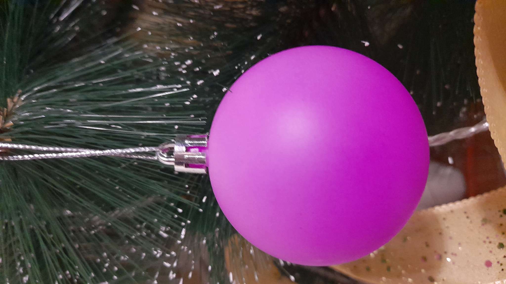 Фотография покупателя товара Набор шаров пластик d-6 см, 6 шт "Неон" фиолетовый - Фото 7
