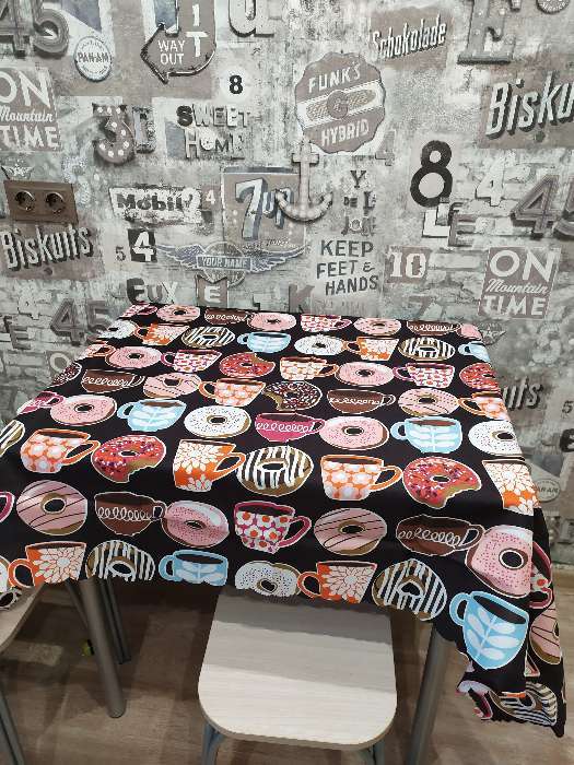 Фотография покупателя товара Скатерть «Доляна» Пончики 110×140 см, 100% п/э - Фото 1