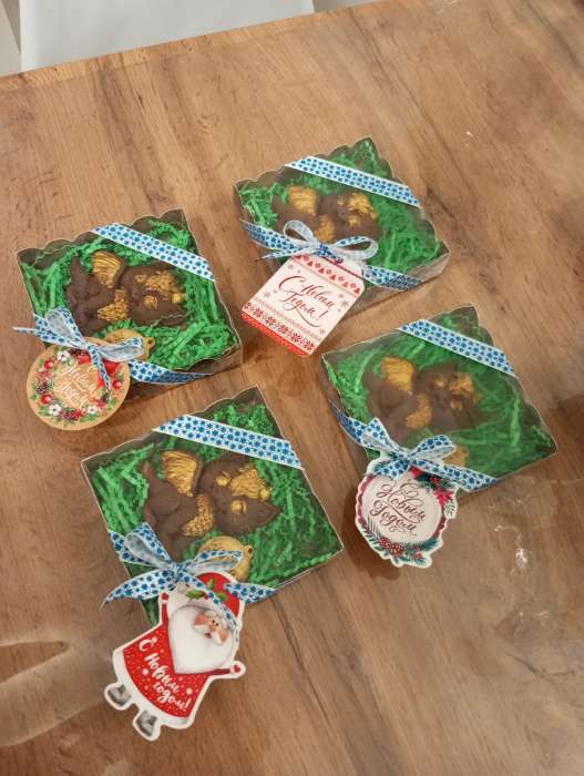 Фотография покупателя товара Коробочка для печенья "Рождественская ночь", 12 х 12 х 3 см, 1 шт. - Фото 1