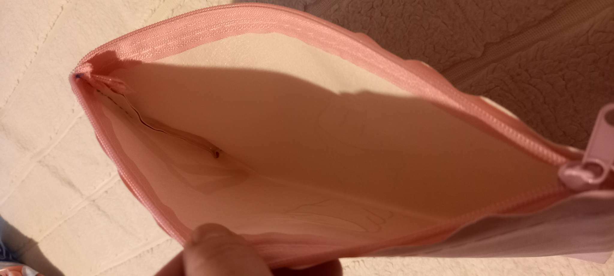 Фотография покупателя товара Косметичка на молнии, цвет розовый - Фото 1