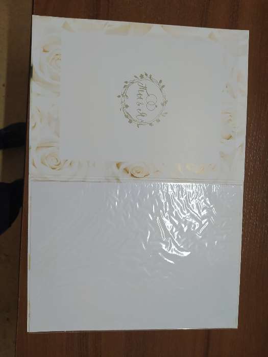 Фотография покупателя товара Папка для свидетельства о заключении брака «Белые розы», А4 - Фото 2