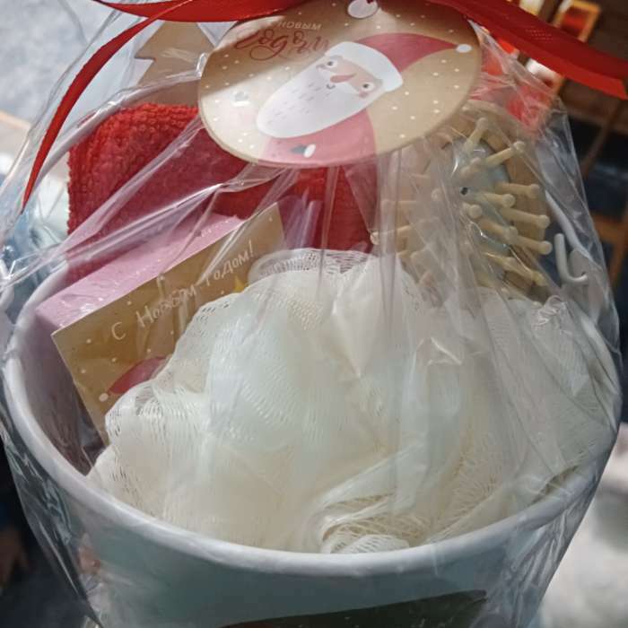 Фотография покупателя товара Новогодний подарочный набор Этель "Merry Xmas", полотенце 30х60 см и аксессуары - Фото 1