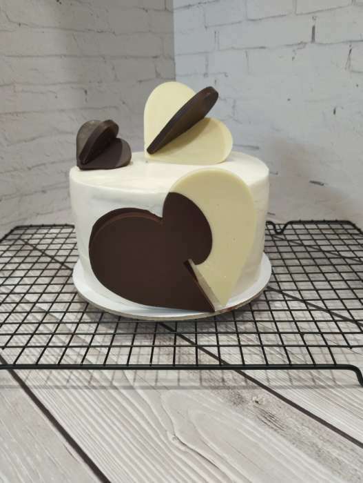 Фотография покупателя товара Форма для шоколада Доляна «Амуры», силикон, 13 ячеек, 23×16.5×0.5 см, розовая - Фото 8