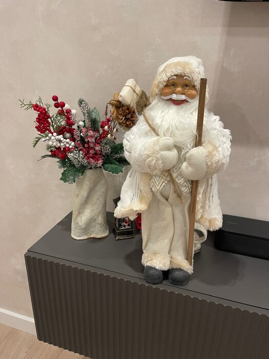 Фотография покупателя товара Дед Мороз "В пушистой шубе, посохом и мешком" 47 см, белый - Фото 1