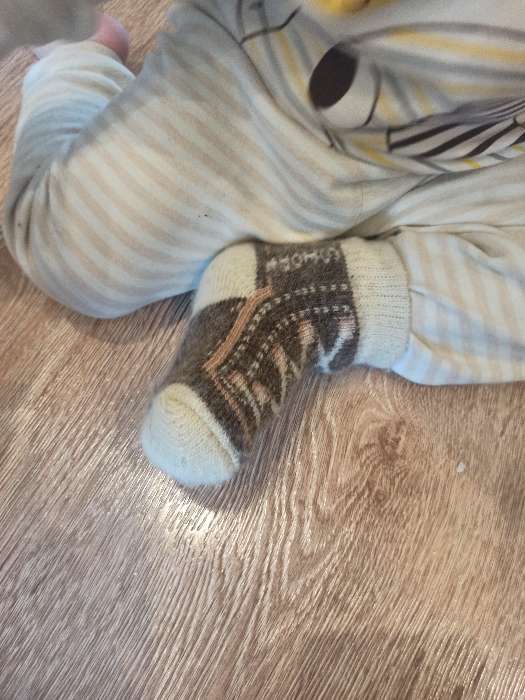 Фотография покупателя товара Носки детские шерстяные «Кеды-шнуровка», цвет бежевый, размер 14 - Фото 3