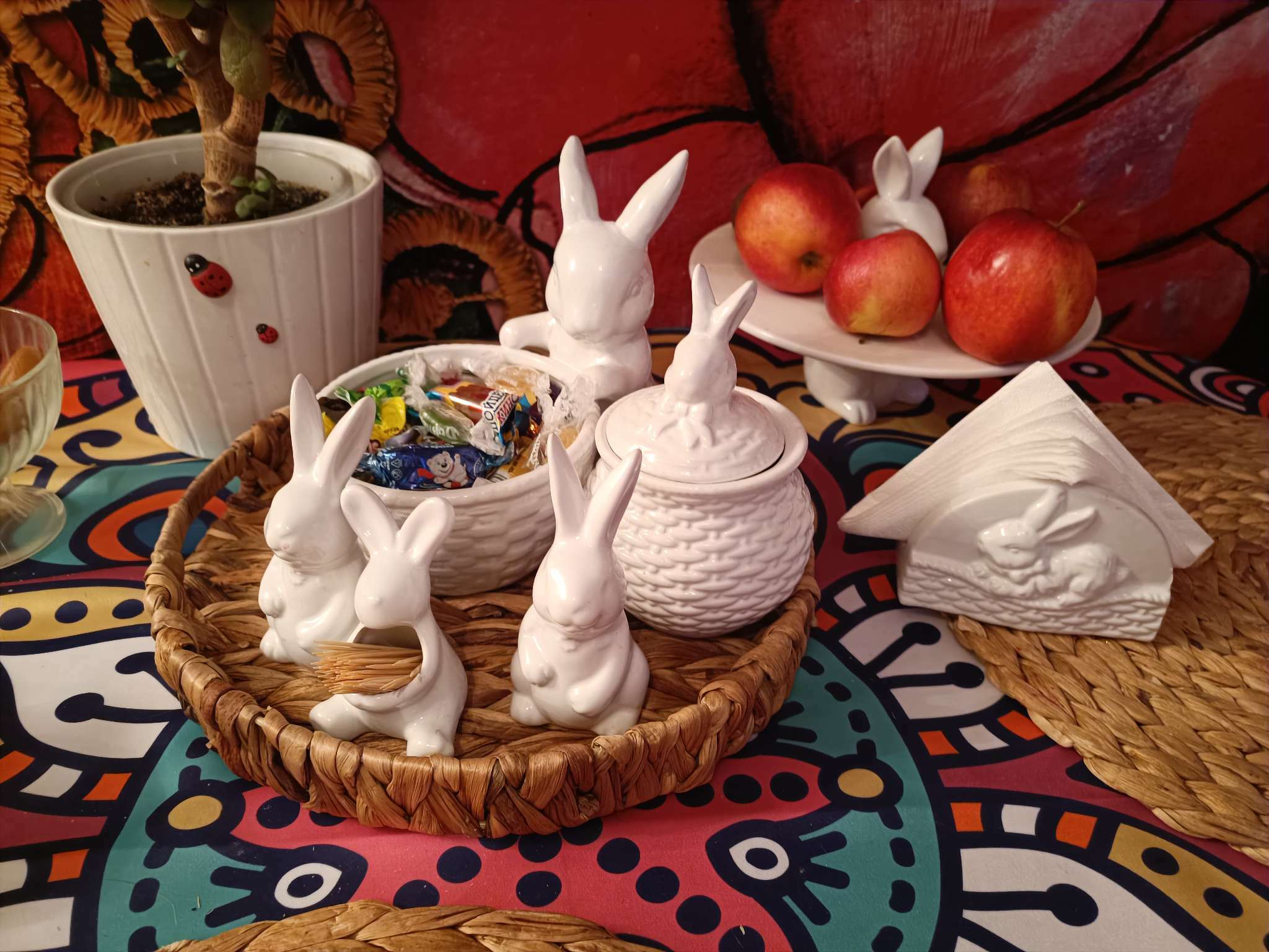 Фотография покупателя товара Набор для специй Доляна «Зайка», солонка 50 мл, перечница 50 мл, доломит, белый - Фото 12